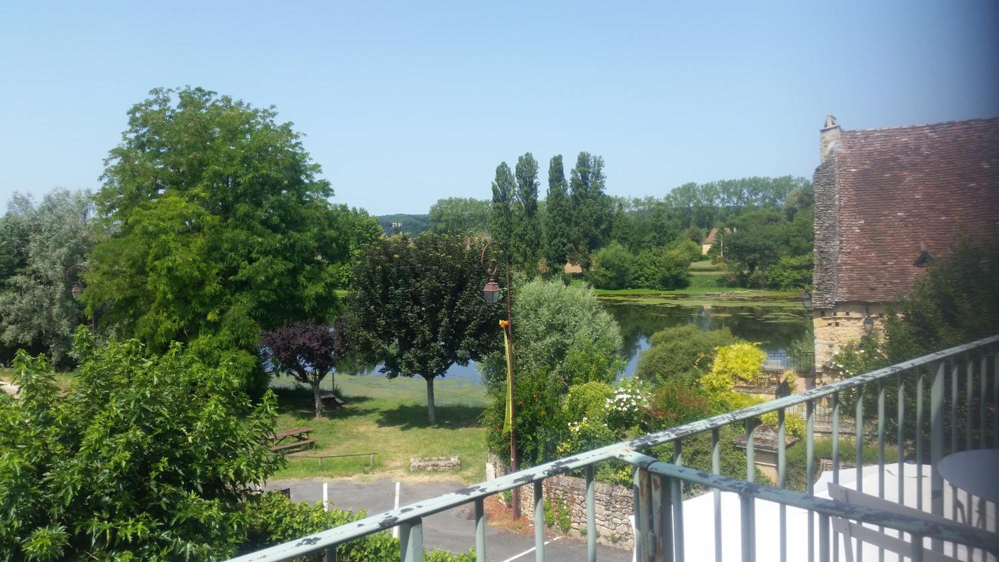 Hotel-Restaurant Cote Rivage Badefols-sur-Dordogne المظهر الخارجي الصورة